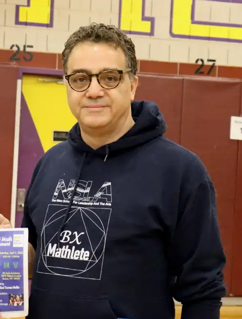 Congratulations! 2024 Edyth May Sliffe Awards – MS 244 Glows!